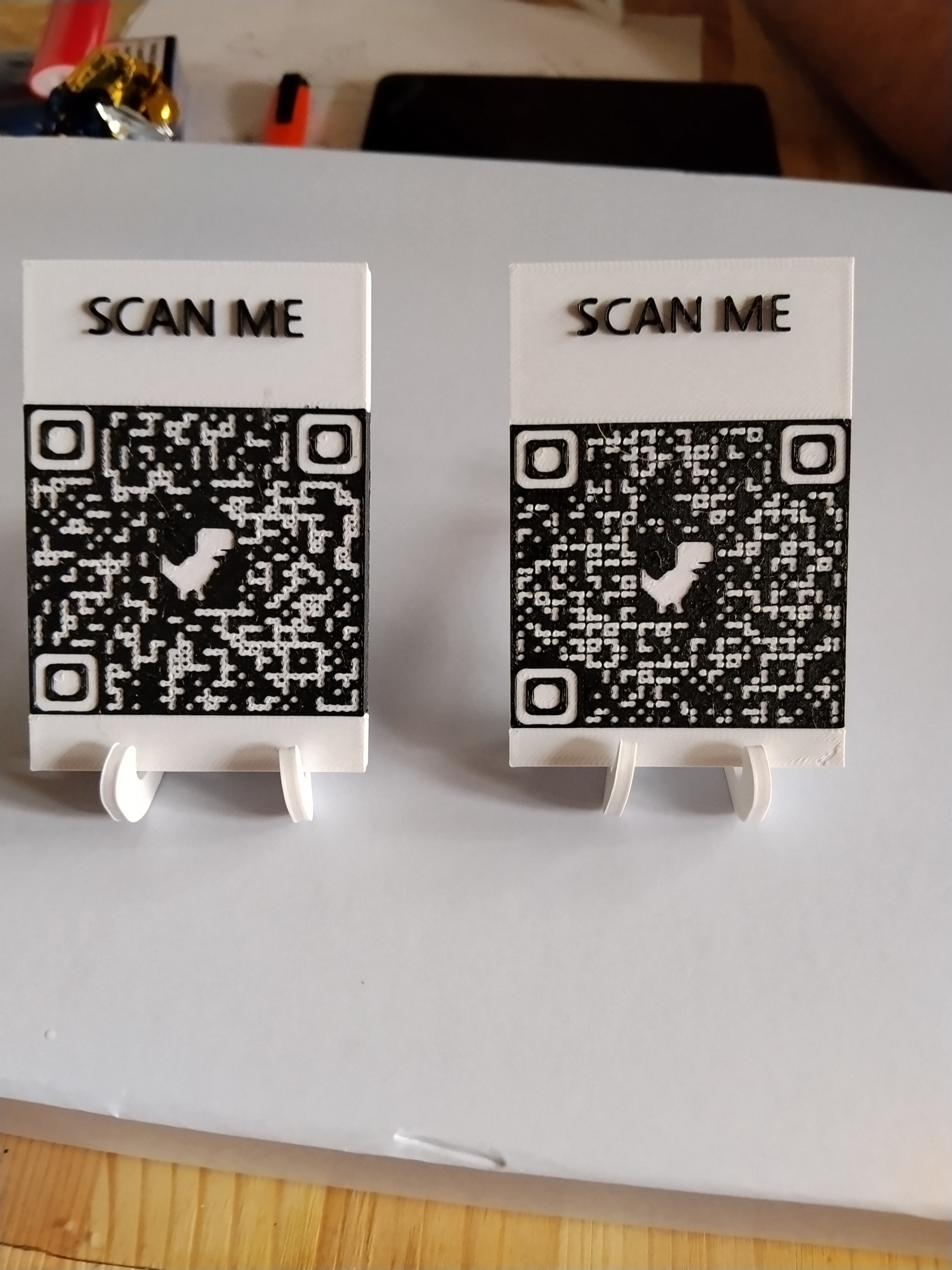 3D štampani držači sa QR kodom