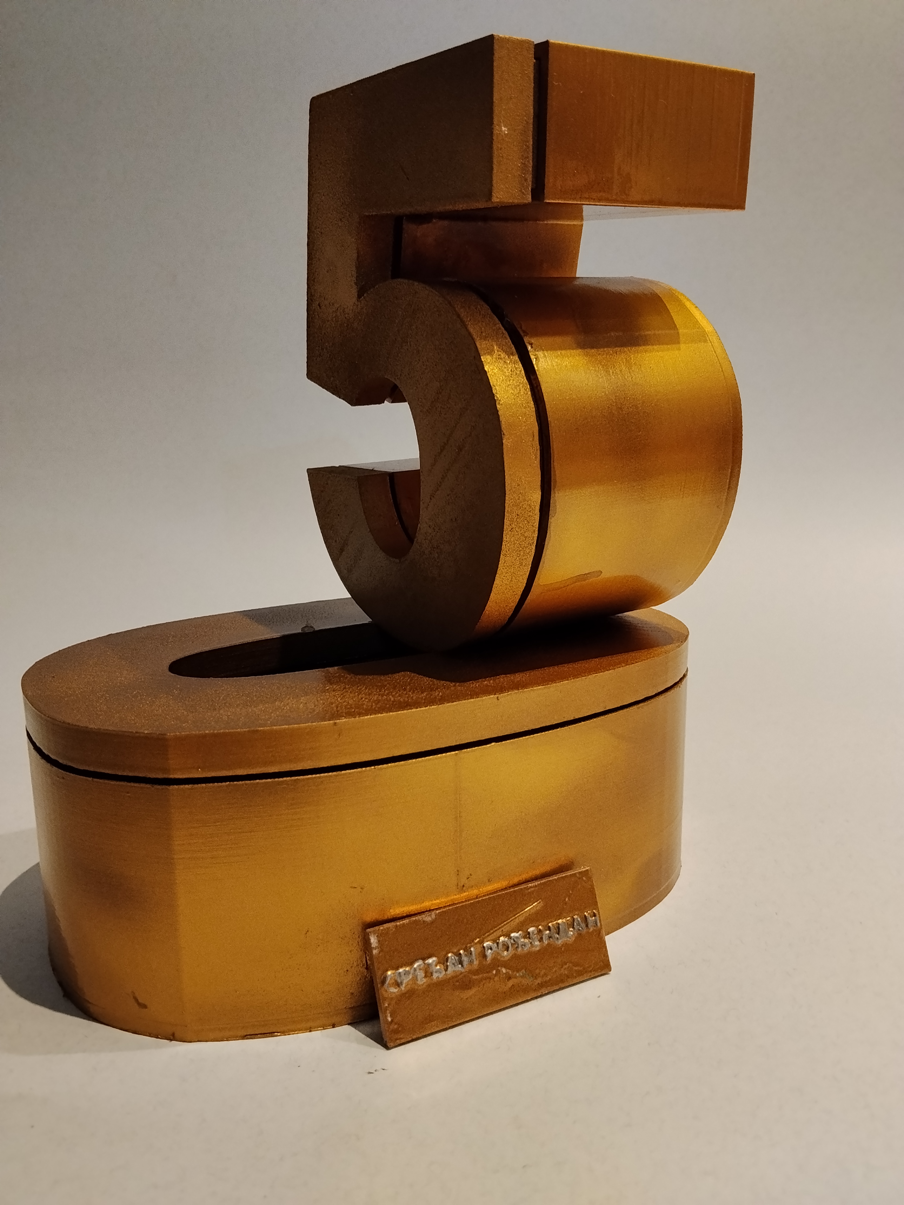 Višedelni dekorativni 3D model